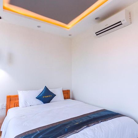 Vip House Hoi An Homestay Zewnętrze zdjęcie